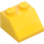 LEGO Amarillo Con pendiente 2 x 2 (45°) (3039 / 6227)